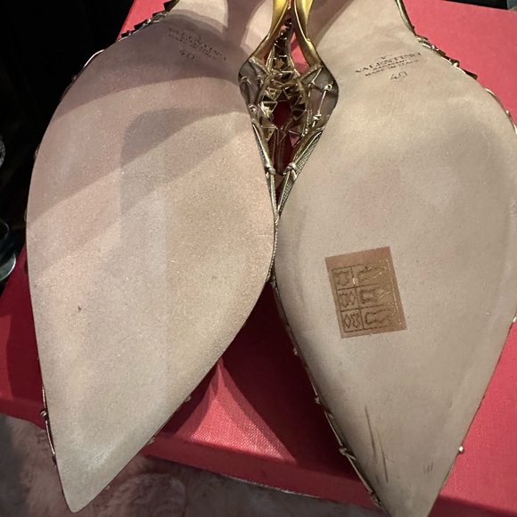 ✨BNIB✨ VALENTINO GARAVANI rockstud gold Diamond star pattern heels size 40 - Picture 10 of 12